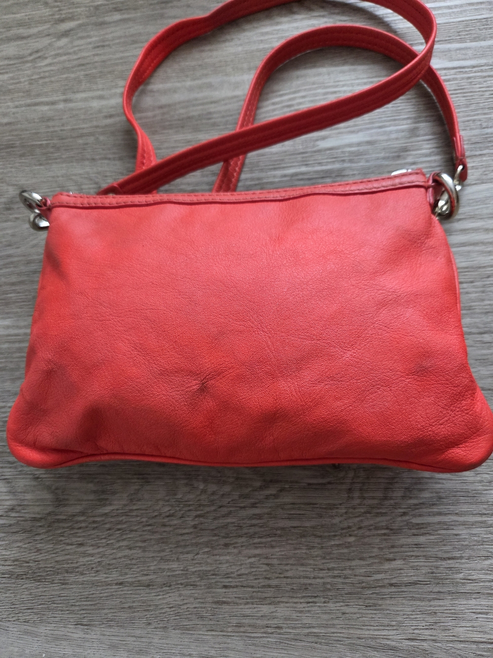 Marc by Marc Jacobs Leather crossbody bag Red. - Picture 15 of 15